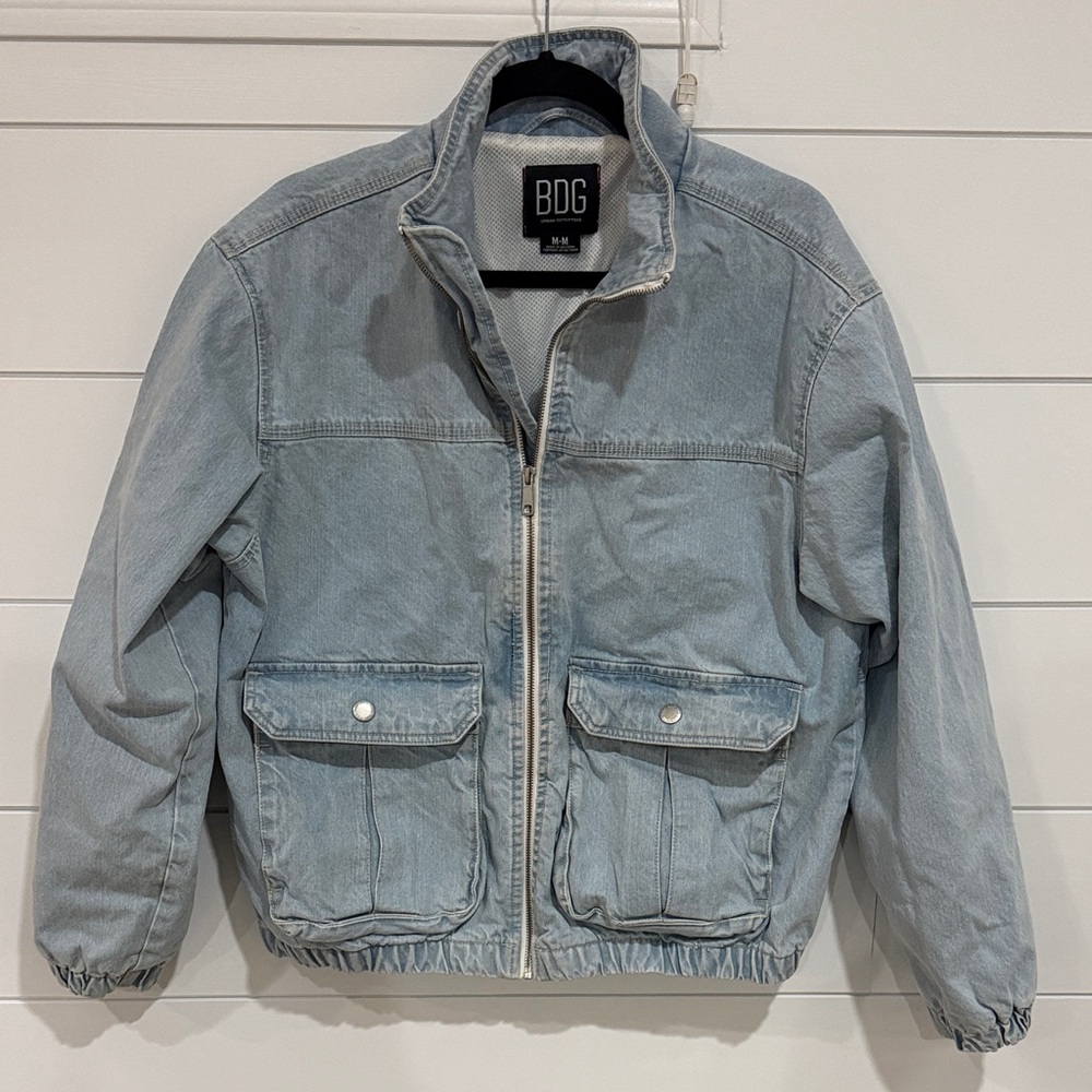 Excellent BDG Urban Outfitters Brynn Cargo Denim Jacket Sz M